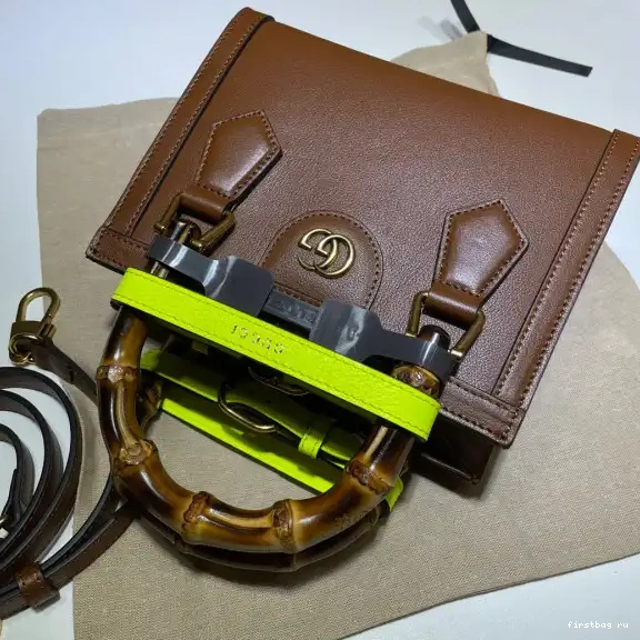First bag ru bag mini Gucci tote Diana 0530